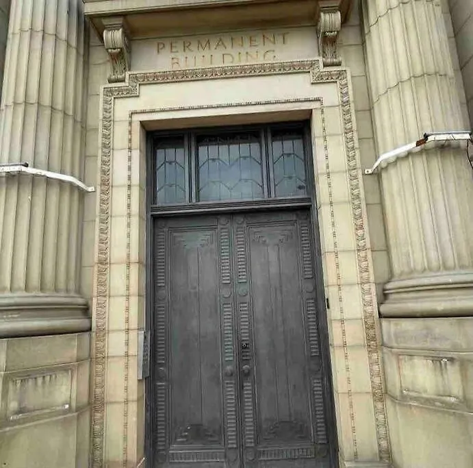 Town Hall View Barnsley Apartment