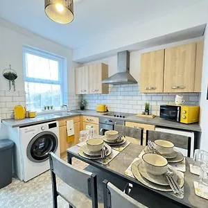 Holiday home Cosy In Centre, Barnsley